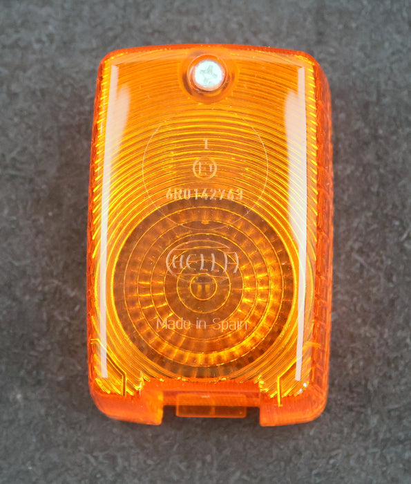Bild des Artikels HELLA-Lichtscheibe-für-Blinkleuchte-6R0142763-85x50x59mm-unbenutzt