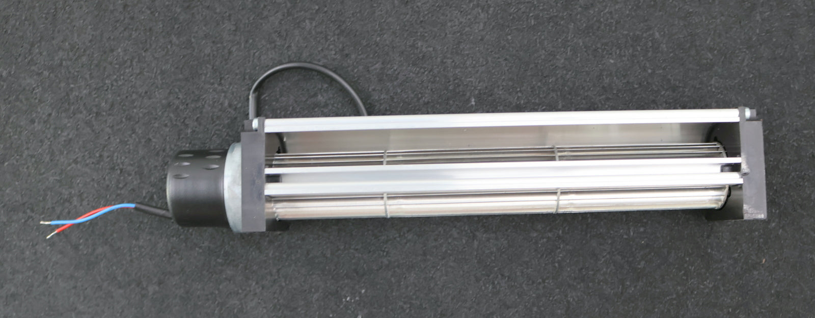 Bild des Artikels EBMPAPST-Radialgebläse-QG030-198/12-12VDC-665mA-8W-Maße-47,5x258x50mm-gebraucht