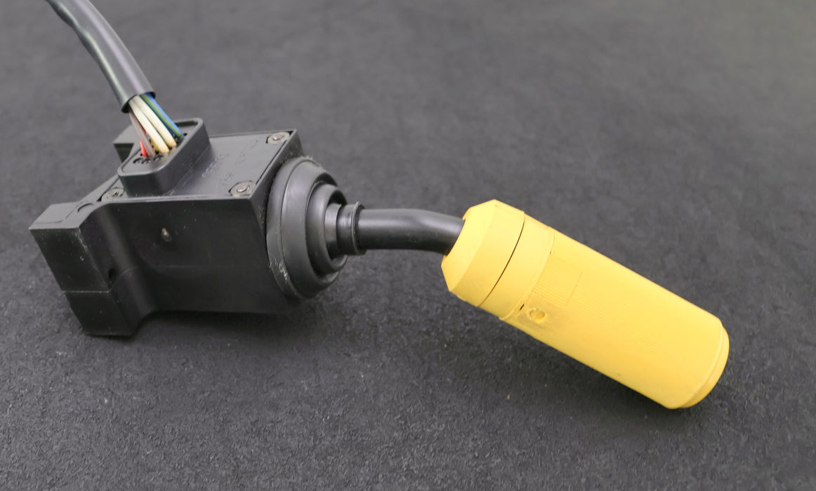 Bild des Artikels HOBBS-Lenksäulenschalter-Artikelnr.:-86641-Anzahl-der-Anschlüsse-2-gebraucht