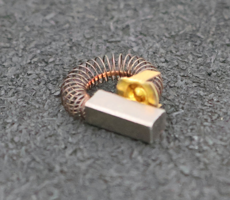 Bild des Artikels Kohlebürste-Blockkohlebürste-mit-einer-Litze-Abmessungen-5x4x12,4mm-Feder+Bügel