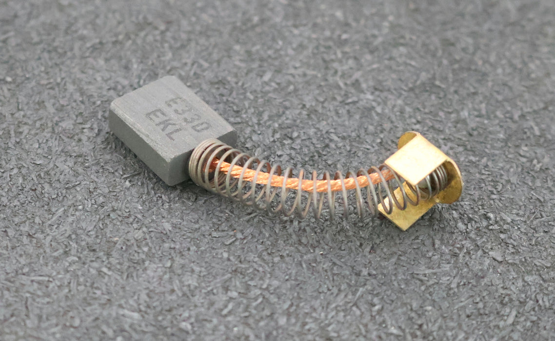 Bild des Artikels Kohlebürste-Blockkohlebürste-mit-einer-Litze-EKL-E33D-Abmessungen-6x13x16,7mm