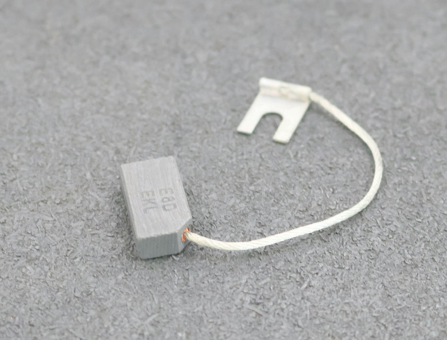 Bild des Artikels Kohlebürste-Blockkohlebürste-mit-einer-Litze-EKL-E8D-Abmessungen-6,2x12,5x25mm