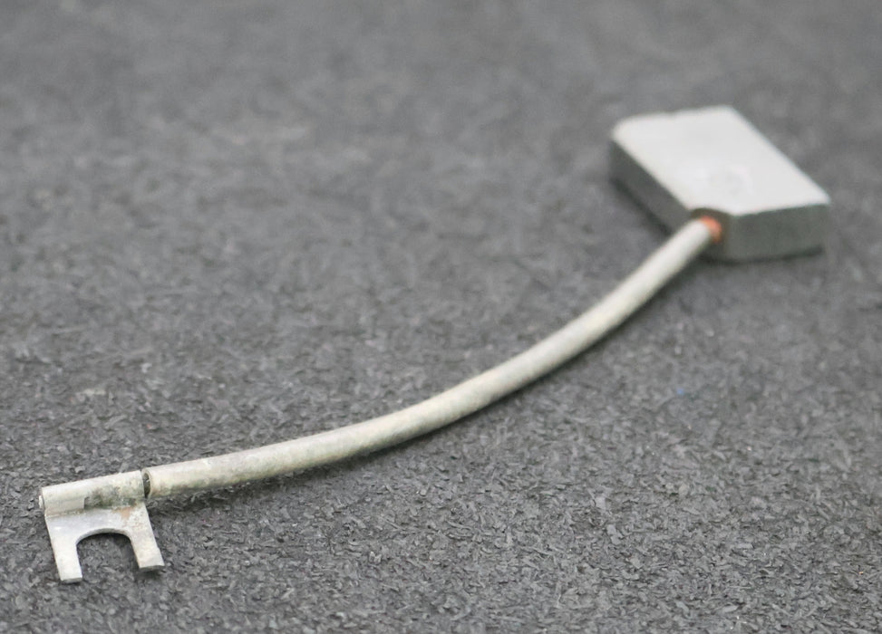 Bild des Artikels Kohlebürste-Blockkohlebürste-mit-einer-Litze-EKL-G4-Abmessungen-8x20x32mm