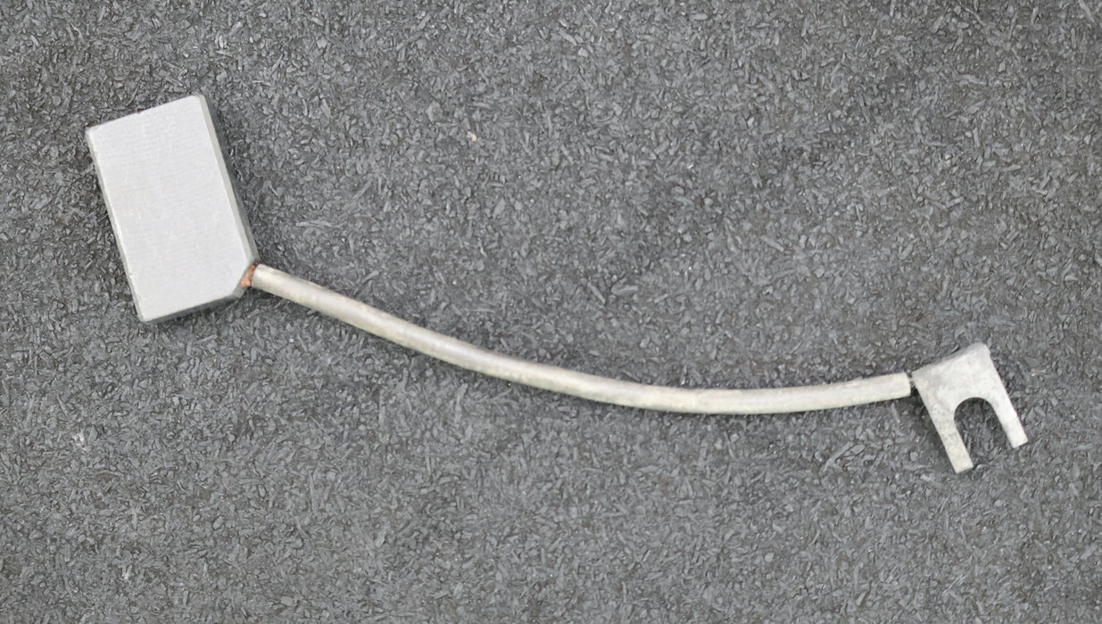 Bild des Artikels Kohlebürste-Blockkohlebürste-mit-einer-Litze-EKL-G4-Abmessungen-8x20x32mm