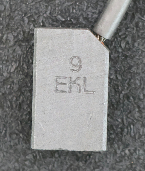 Bild des Artikels Kohlebürste-Blockkohlebürste-mit-einer-Litze-EKL-9-Abmessungen-12,5x20x32mm