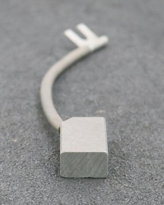Bild des Artikels Kohlebürste-Blockkohlebürste-mit-einer-Litze-EKL-9-Abmessungen-12,5x20x32mm