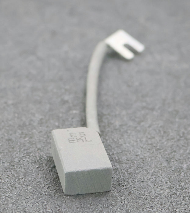 Bild des Artikels Kohlebürste-Blockkohlebürste-mit-einer-Litze-EKL-E5-Abmessungen-12,5x20x32mm
