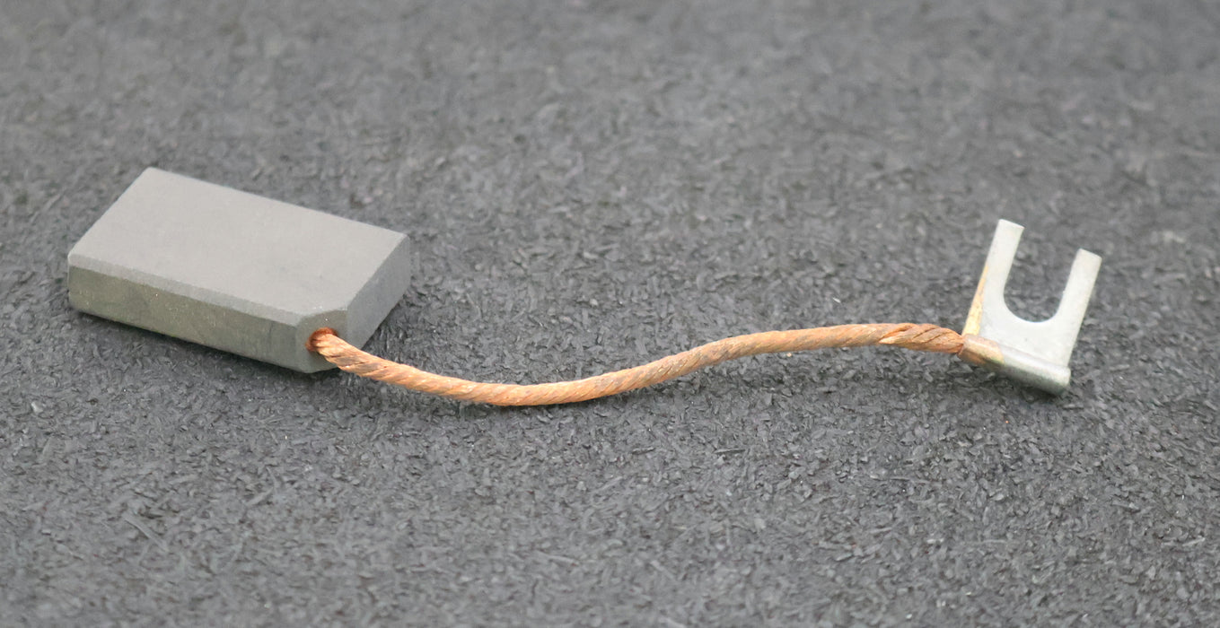 Bild des Artikels Kohlebürste-Blockkohlebürste-mit-einer-Litze-EKL-E5-Abmessungen-8x20x32mm