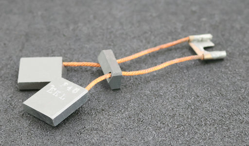 Bild des Artikels Kohlebürste-Montierte-Zwillingskohlebürste-mit-zwei-Litzen-EKL-F46-12,5x25x32mm