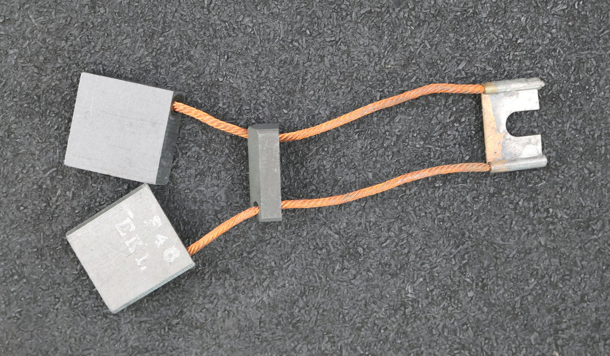 Bild des Artikels Kohlebürste-Montierte-Zwillingskohlebürste-mit-zwei-Litzen-EKL-F46-12,5x25x32mm