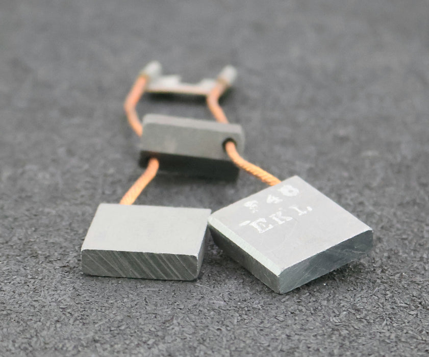 Bild des Artikels Kohlebürste-Montierte-Zwillingskohlebürste-mit-zwei-Litzen-EKL-F46-12,5x25x32mm