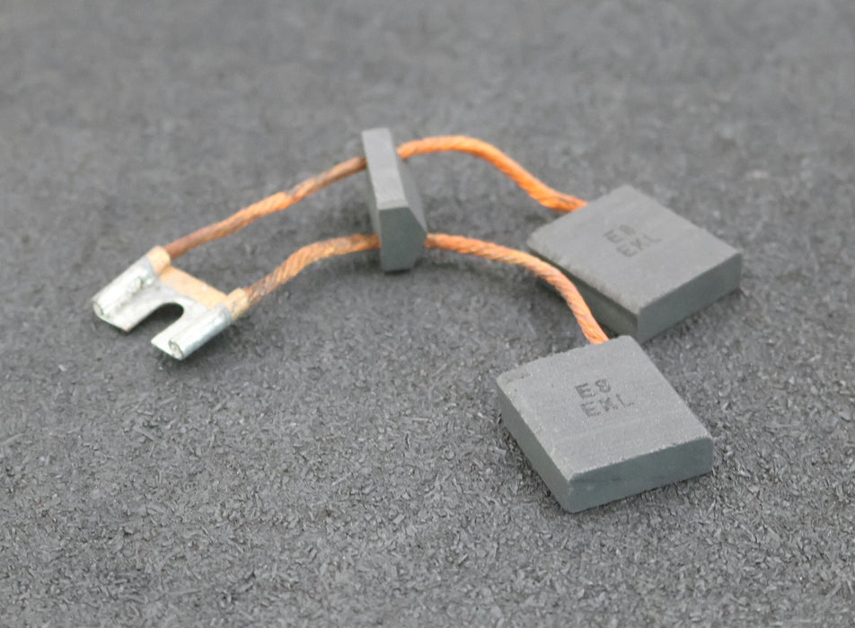 Bild des Artikels Kohlebürste-Montierte-Zwillingskohlebürste-mit-zwei-Litzen-EKL-E8-16x25x32mm