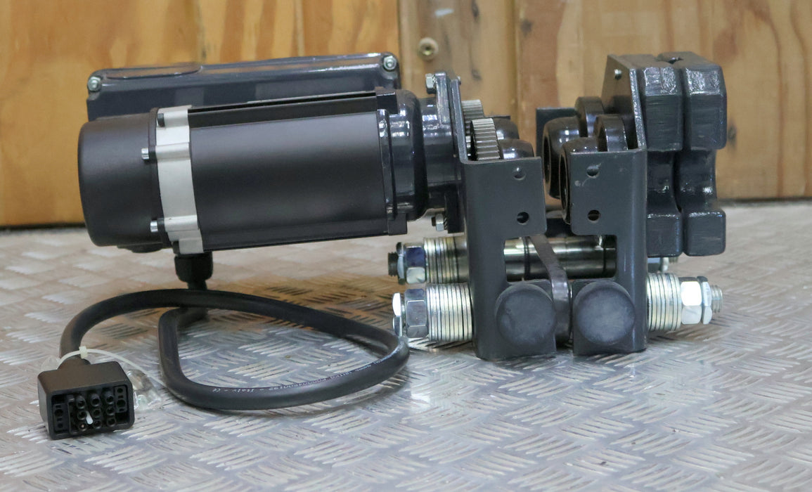 Bild des Artikels KONECRANES-Elektrofahrwerk-T0034573/3/G59183/15-Motor-TMU-52299089-überprüft