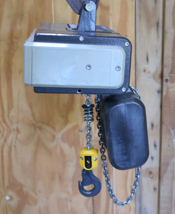 Bild des Artikels MEILI-Elektrokettenzug-Type-005SKB001206OHX4005MA-Tragfähigkeit-500kg-überprüft