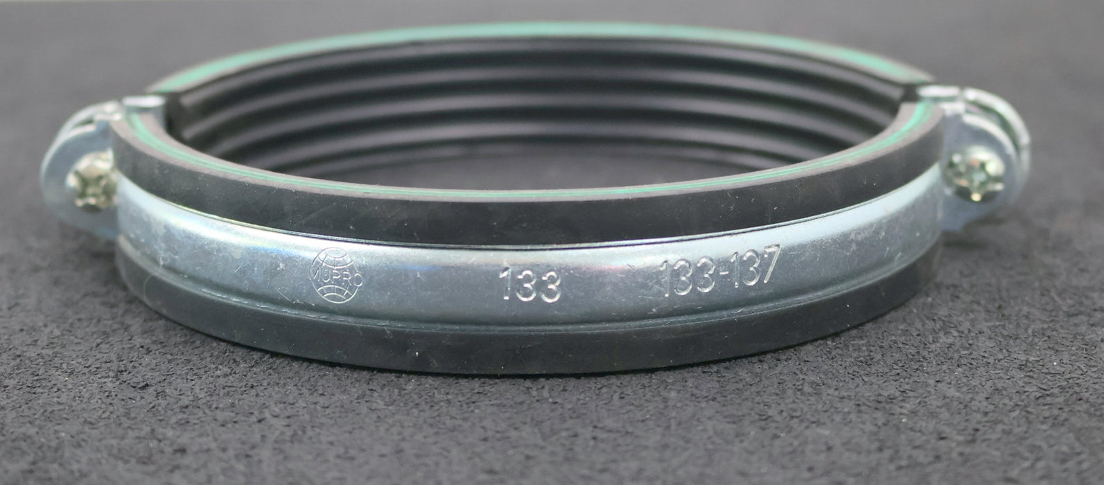 Bild des Artikels MUPRO-5x-Rohrschelle-133-137mm-mit-Schaldämmung-unbenutzt-Gewicht-1,6kg