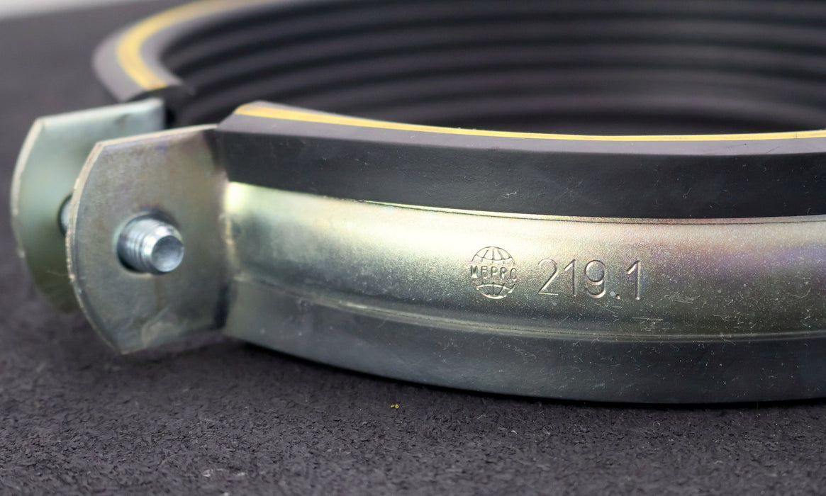 Bild des Artikels MUPRO-Rohrschelle-219,1-mit-Schaldämmung-unbenutzt