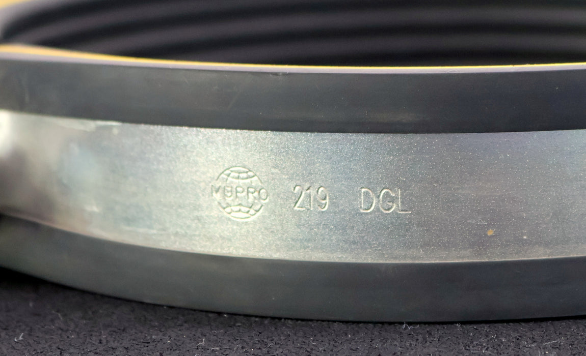 Bild des Artikels MUPRO-Rohrschelle-219DGL-mit-Schaldämmung-unbenutzt