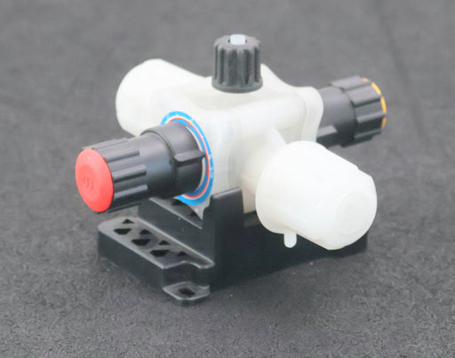 Bild des Artikels Multifunktionsventil-mit-Wandhalterung-für-Dosierpumpen-Druckhalteventil-0-5bar