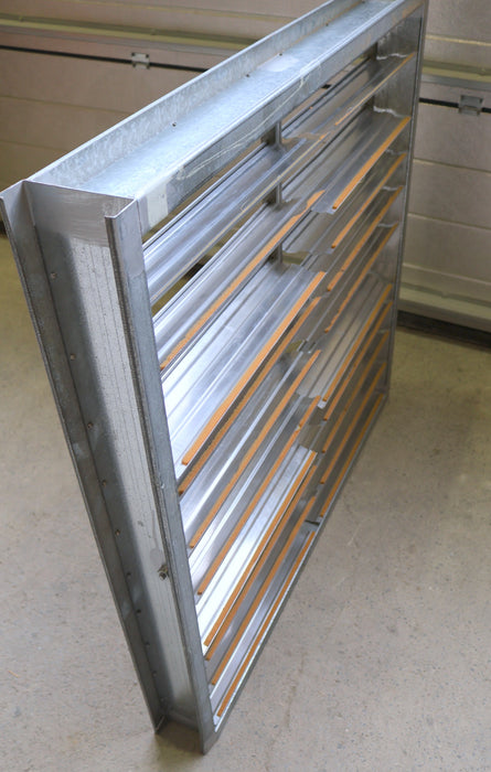Bild des Artikels Rückschlagklappe-für-Zuluftanlagen-1092x1147x123mm-aus-Stahl-Lammellen-aus-Blech
