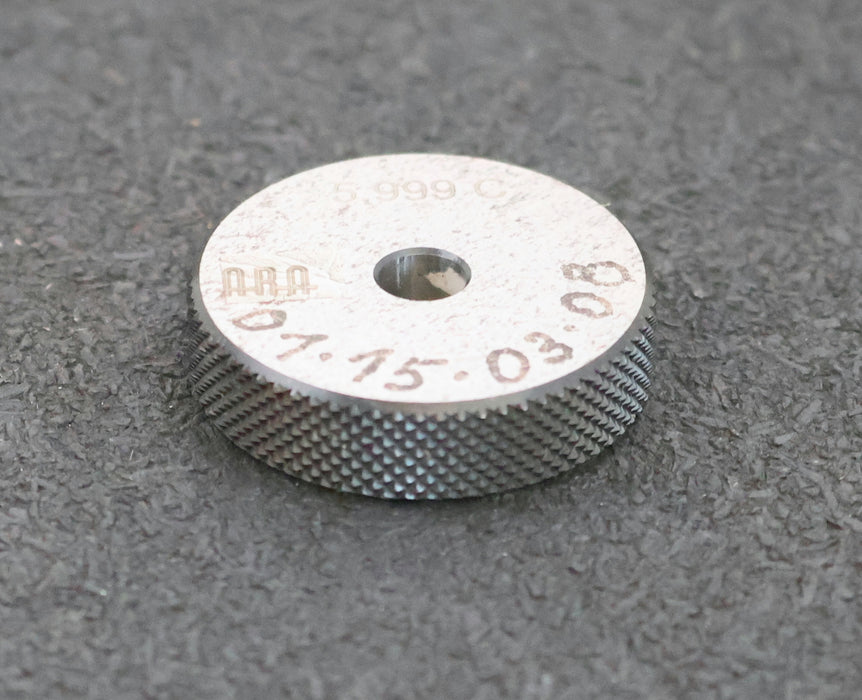 Bild des Artikels Einstellring-BohrungsØ-5,999mm-gebraucht