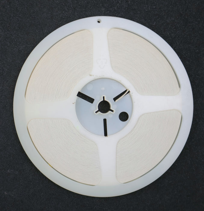 Bild des Artikels BECK-4500x-SMD-Widerstand-2,4kΩ-CSB-1206-242J-2400-Ohm-7"