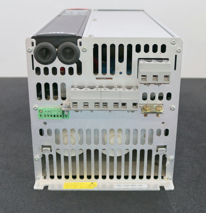 Bild des Artikels DANFOSS-Frequenzumrichter-VLT-5000-VLT5022PT5C20EBR3DLF10A10C0-Nr.-178B0070