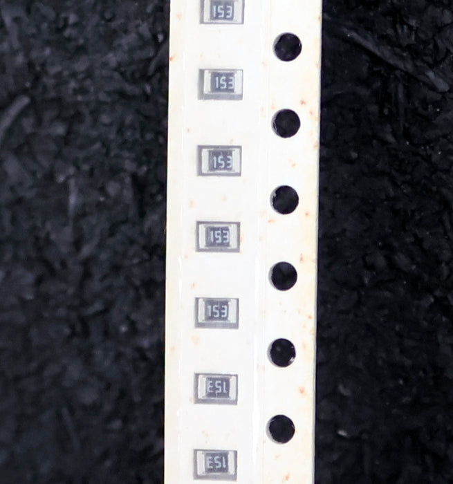 Bild des Artikels FIRSTOHM-5000x-SMD-Widerstand-15kΩ-CP12-1/8W-15000-Ohm-Lot.No.-50717