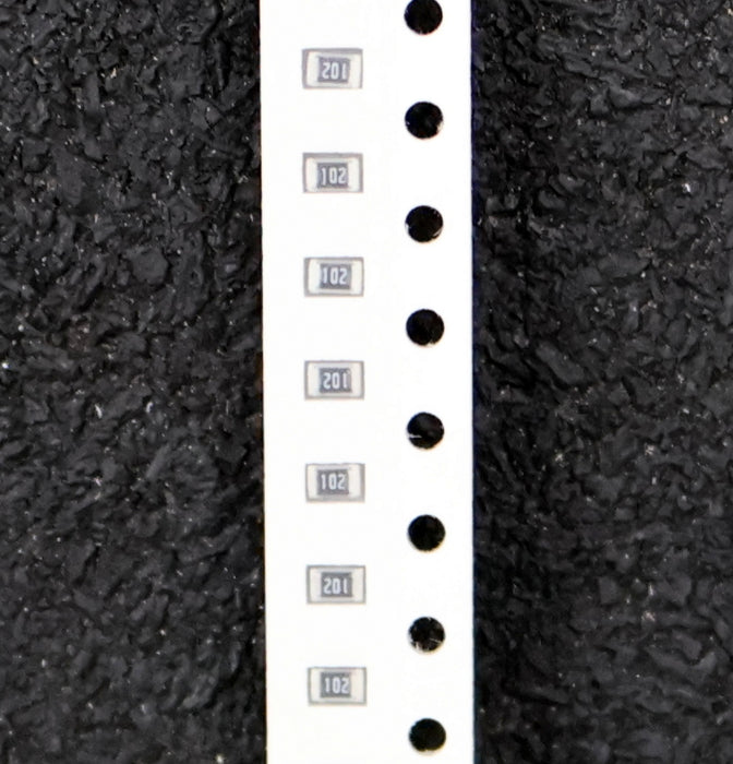 Bild des Artikels FIRSTOHM-4800x-SMD-Widerstand-1kΩ-CP12-1/8W-1000-Ohm-Lot.No.-50615