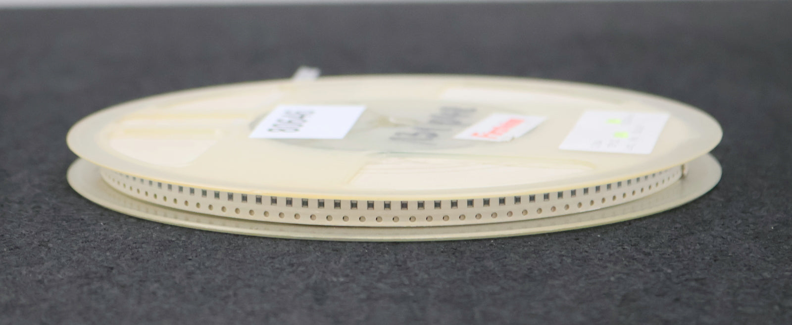 Bild des Artikels FIRSTOHM-4000x-SMD-Widerstand-0RΩ-CP12-1/8W-0-Ohm-Lot.No.-50418