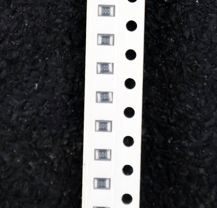 Bild des Artikels FIRSTOHM-5000x-SMD-Widerstand-0RΩ-CP12-1/8W-0-Ohm-Lot.No.-50418