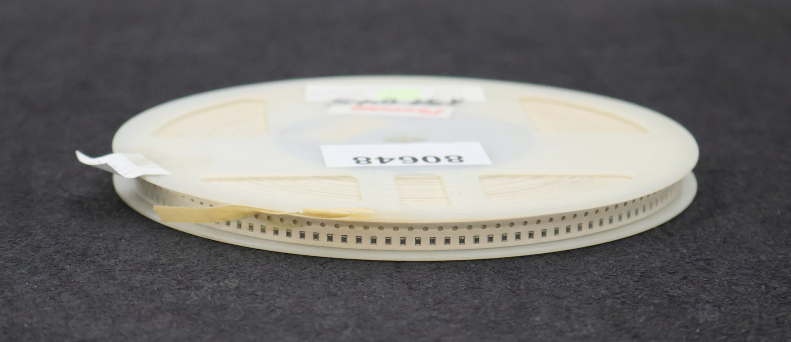 Bild des Artikels FIRSTOHM-4900x-SMD-Widerstand-180kΩ-CP12-1/8W-180000-Ohm-Lot.No.-50726