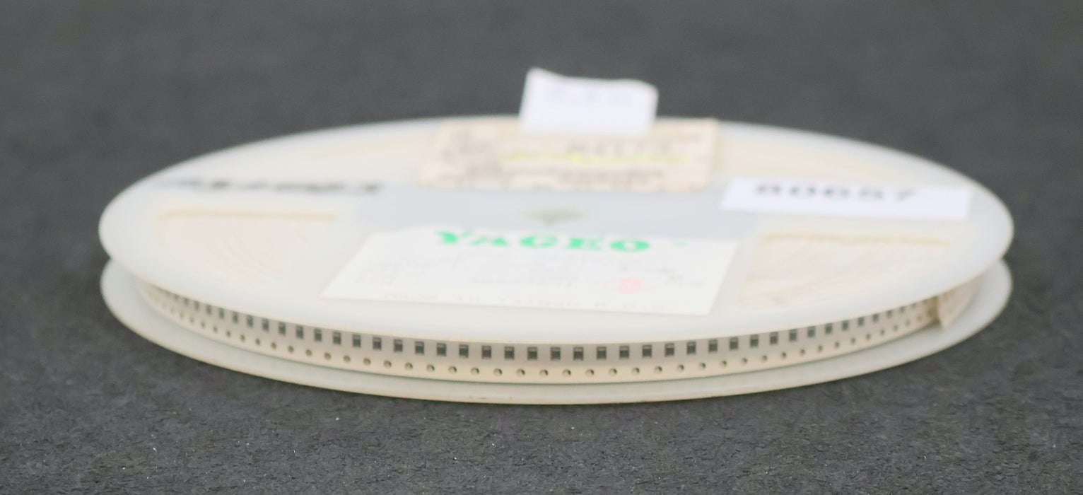Bild des Artikels YAGEO-4500x-SMD-Widerstand-6,8kΩ-6800-Ohm-Model-RC-05-WRC04173