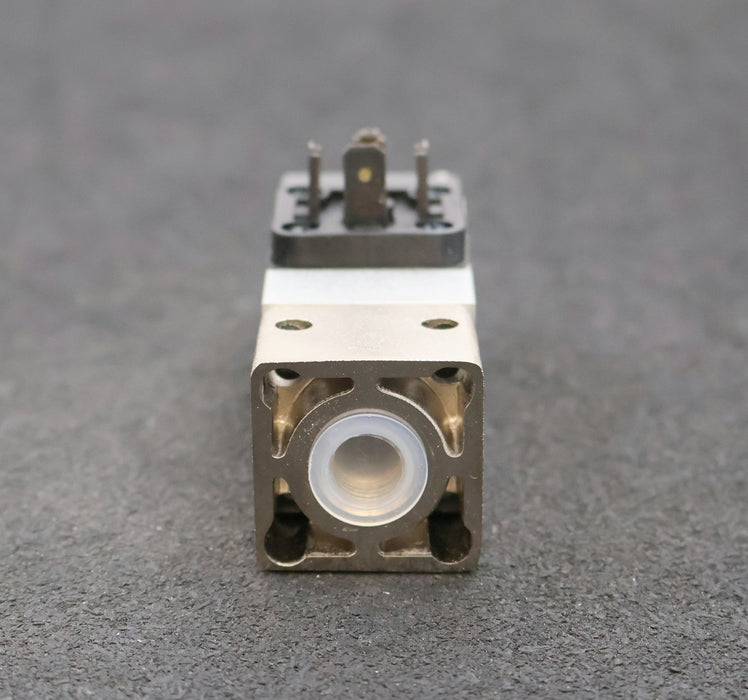 Bild des Artikels TRAFAG-Druckschalter-Typ-9B4.3377-0…6bar-0…0,6MPa-p-max:-12bar/1,2MPa