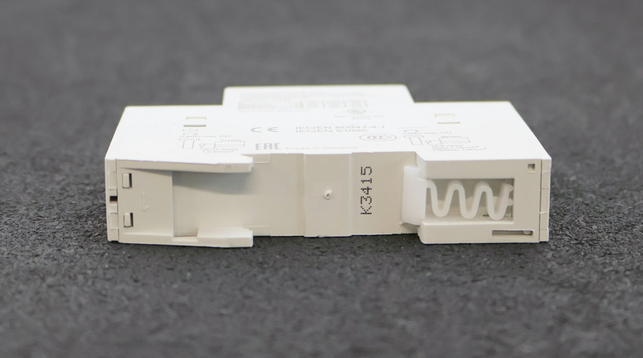 Bild des Artikels SIEMENS-Insta-Schütz-70mm-5TT50012-20A-230VAC-24VAC/DC-unbenutzt-in-OVP