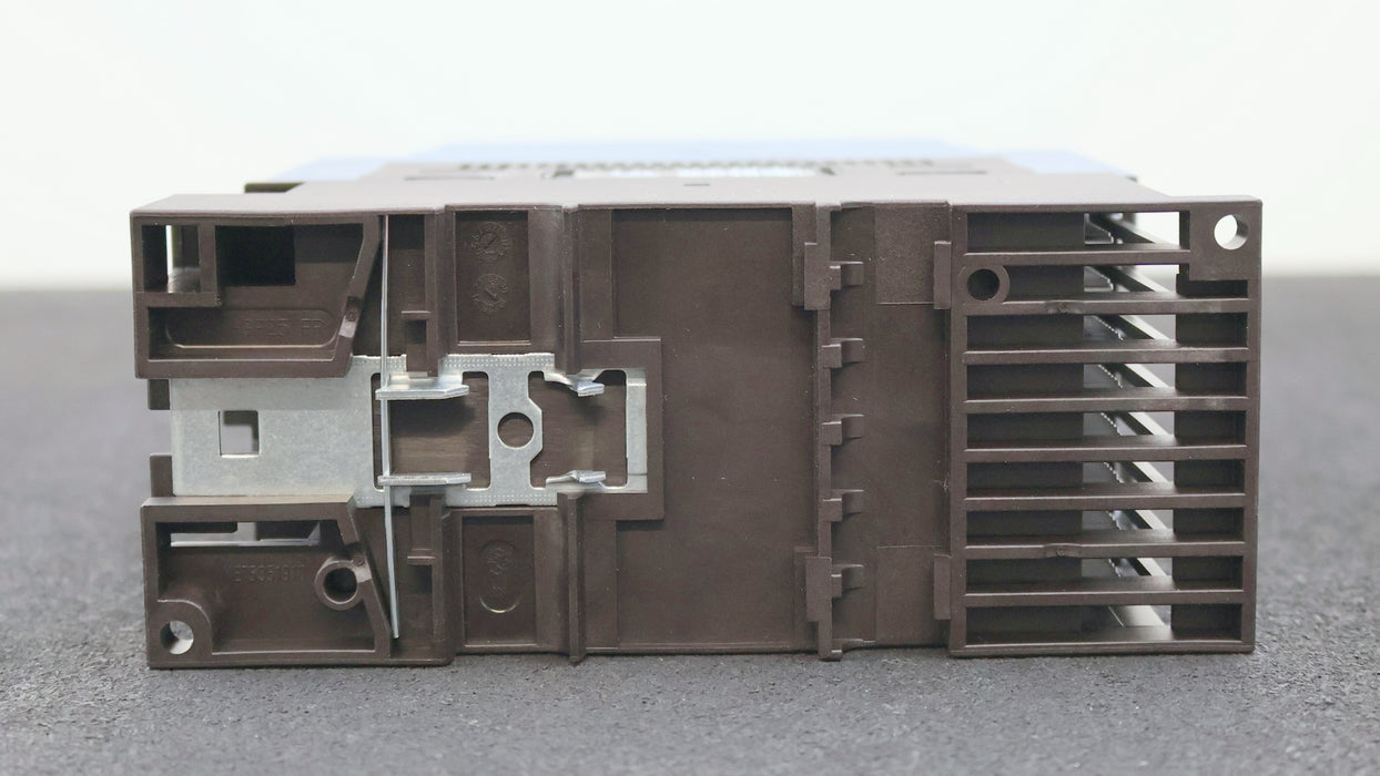 Bild des Artikels SIEMENS-SIRIUS-Sanftstarter-3RW3046-1BB04-Us-24V-80A-Ue-200-480V-50/60Hz