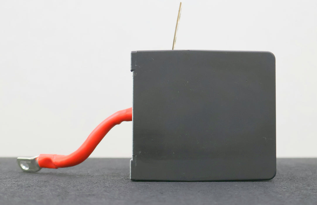 Bild des Artikels AEG-Thyristor-mit-Kühlkörper-D240/400B-11-M4-Kühlkörpermaße-98x120x135mm