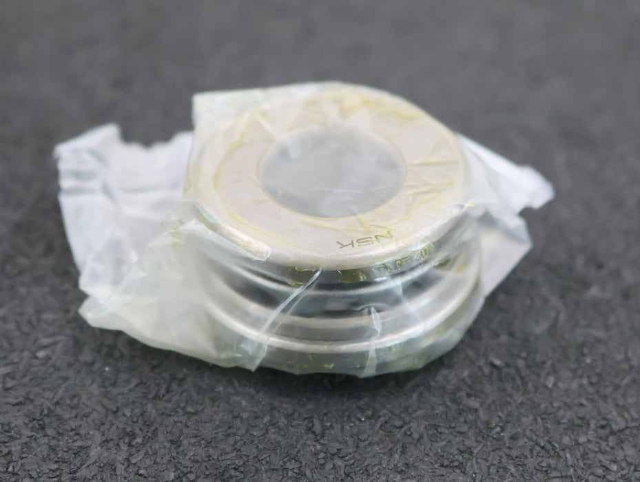 Bild des Artikels NSK-Rillenkugellager-53202U-AußenØ-32mm-InnenØ-15mm-Breite-15mm-unbenutzt-in-OVP