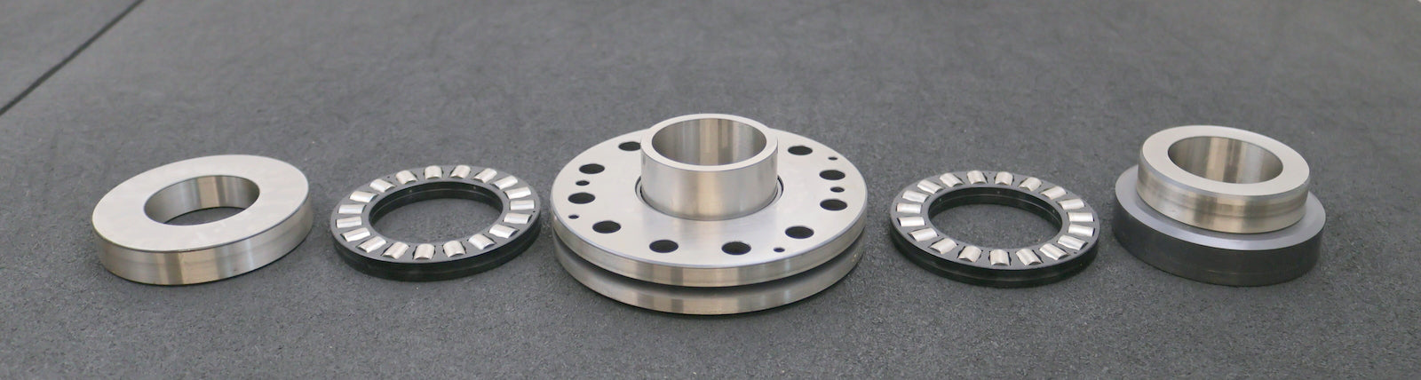 Bild des Artikels INA-Nadel-Axialzylinderrollenlager-ZARF50140-L-TV-A-AußenØ-140mm-InnenØ50mm