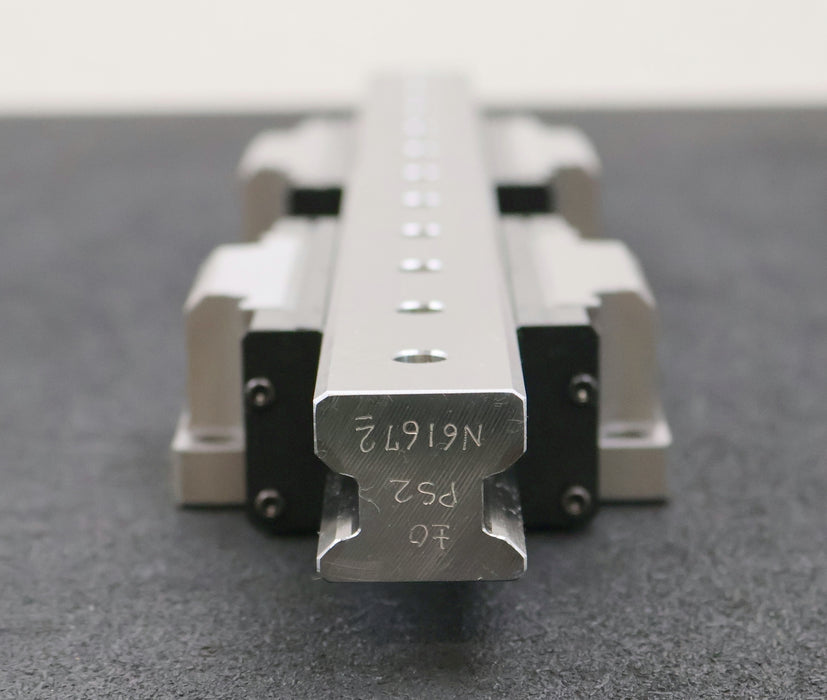 Bild des Artikels IKO-Linearführung-mit-2-Schlitten-LRX35-V039120-MN07180863-Schienenlänge-450mm