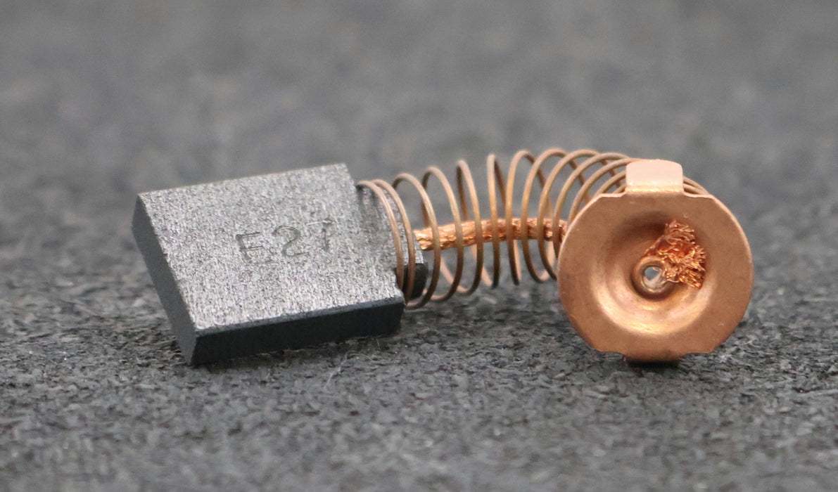 Bild des Artikels Kohlebürste-Blockkohlebürste-mit-einer-Litze-E27-Abmessungen-4,7x15,8x22mm