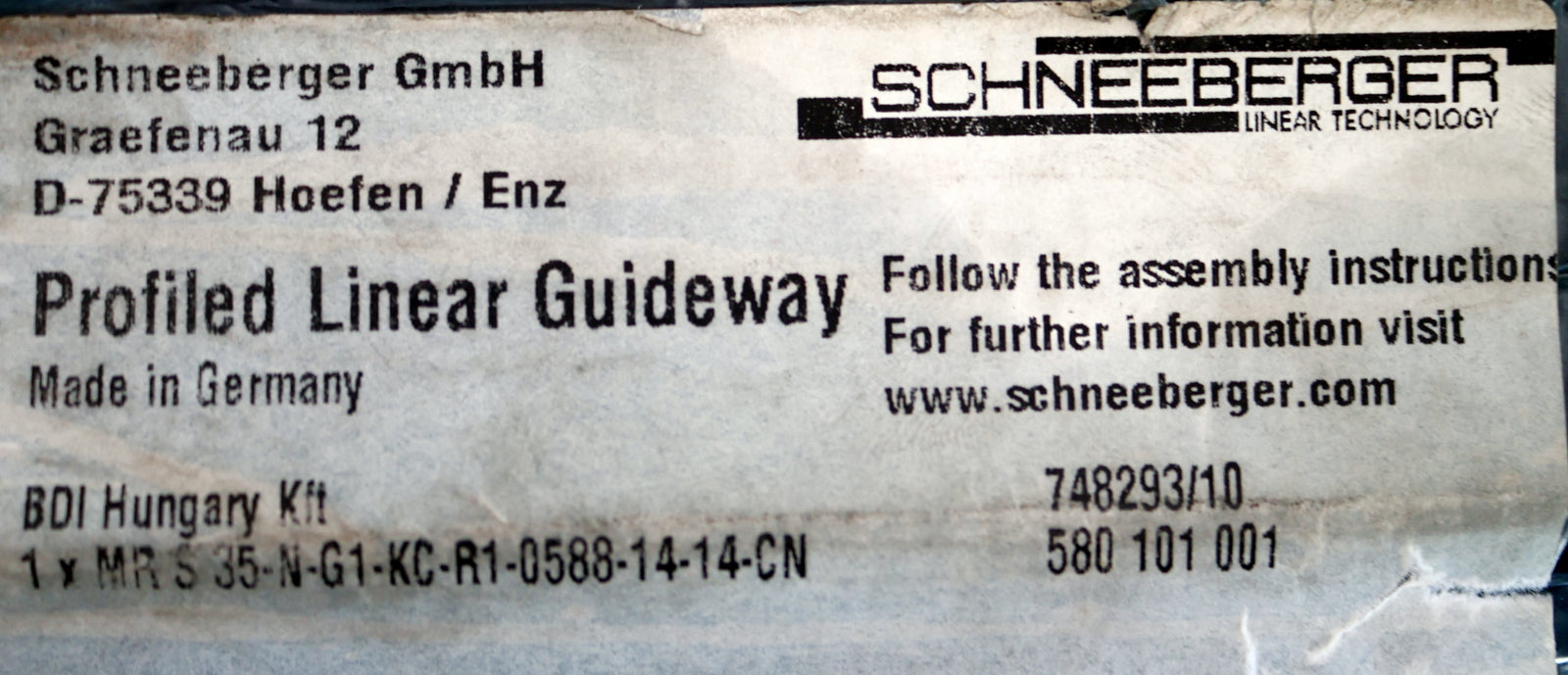 Bild des Artikels SCHNEEBERGER-Führungsschiene-MR-S-35-N-G1-KC-R1-0588-14-14-CN-Schienen:-588mm