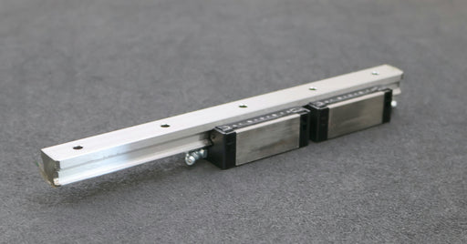 Bild des Artikels INA-Linearführung-mit-2-Schlitten-KWSE20-H-G3-V2-Schienenlänge-278mm-unbenutzt