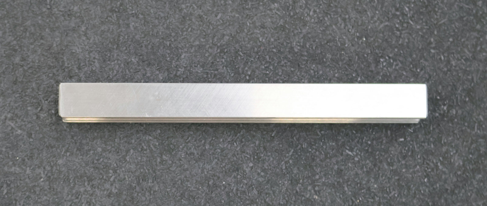 Bild des Artikels Führungsschiene-1607-104-31-Länge-140mm-Baugröße-15mm-gebraucht