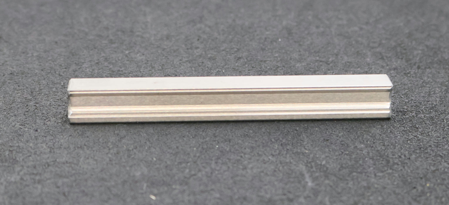 Bild des Artikels Führungsschiene-1607-104-31-Länge-140mm-Baugröße-15mm-gebraucht