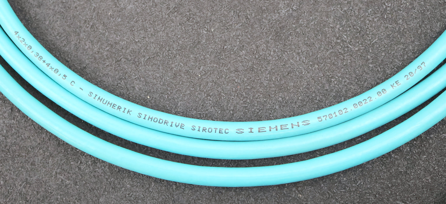 Bild des Artikels SIEMENS-4m-Signalleitung-6FX2002-2CB41-1AE0-1x-17-pol.-+-1x-15-poliger-Stecker
