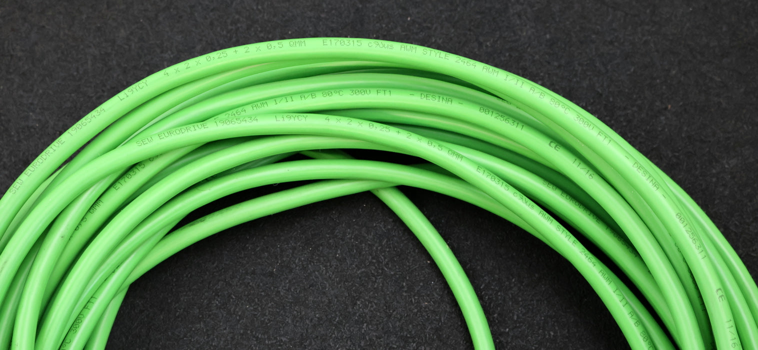 Bild des Artikels SEW-17m-Encoderkabel-13324535/17,0-Stecker-A:--M-24-Buchse-12-pol.-+-1x-10-pol.