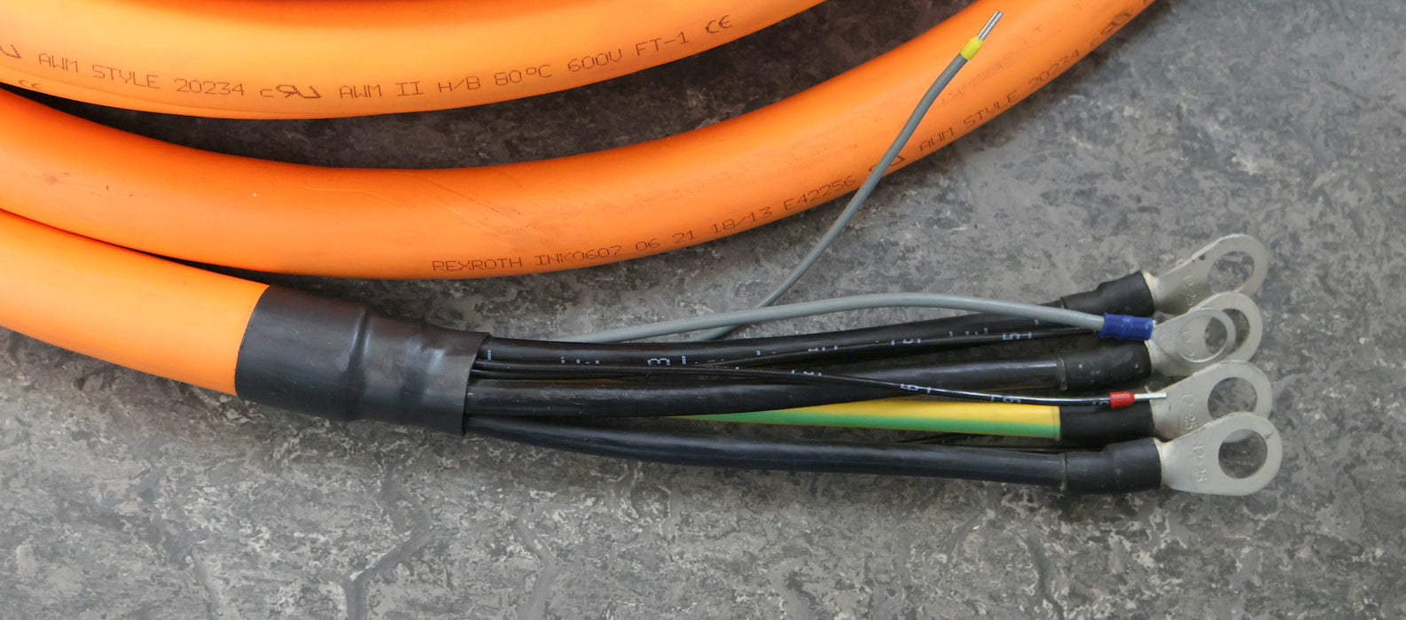 Bild des Artikels REXROTH-20m-Leistungsleitung-IKG0175/020.00-131221-R911266718-AG-35-333