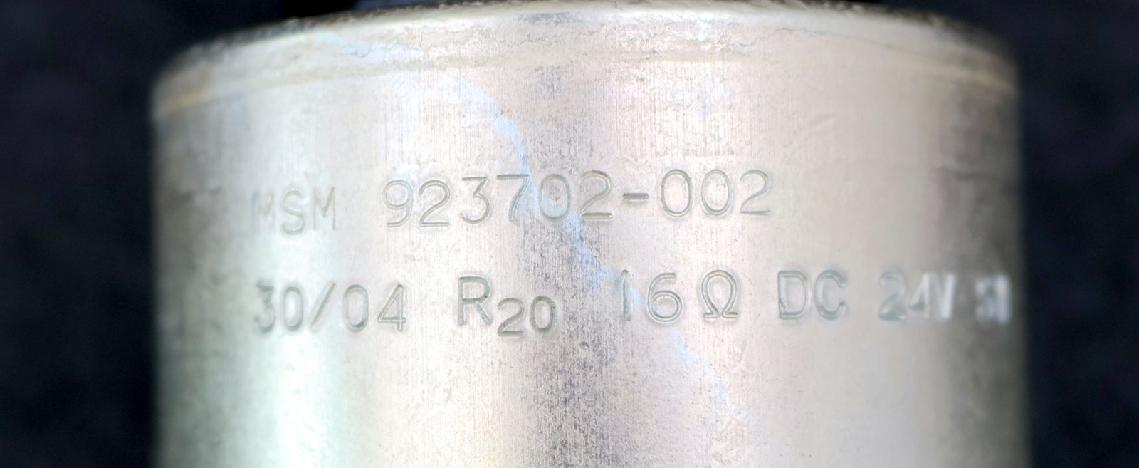 Bild des Artikels PARKER-Direktgesteuertes-Wegeventil-D3W6ENJP30-24V-1,5A-350bar-max.-P.A.B