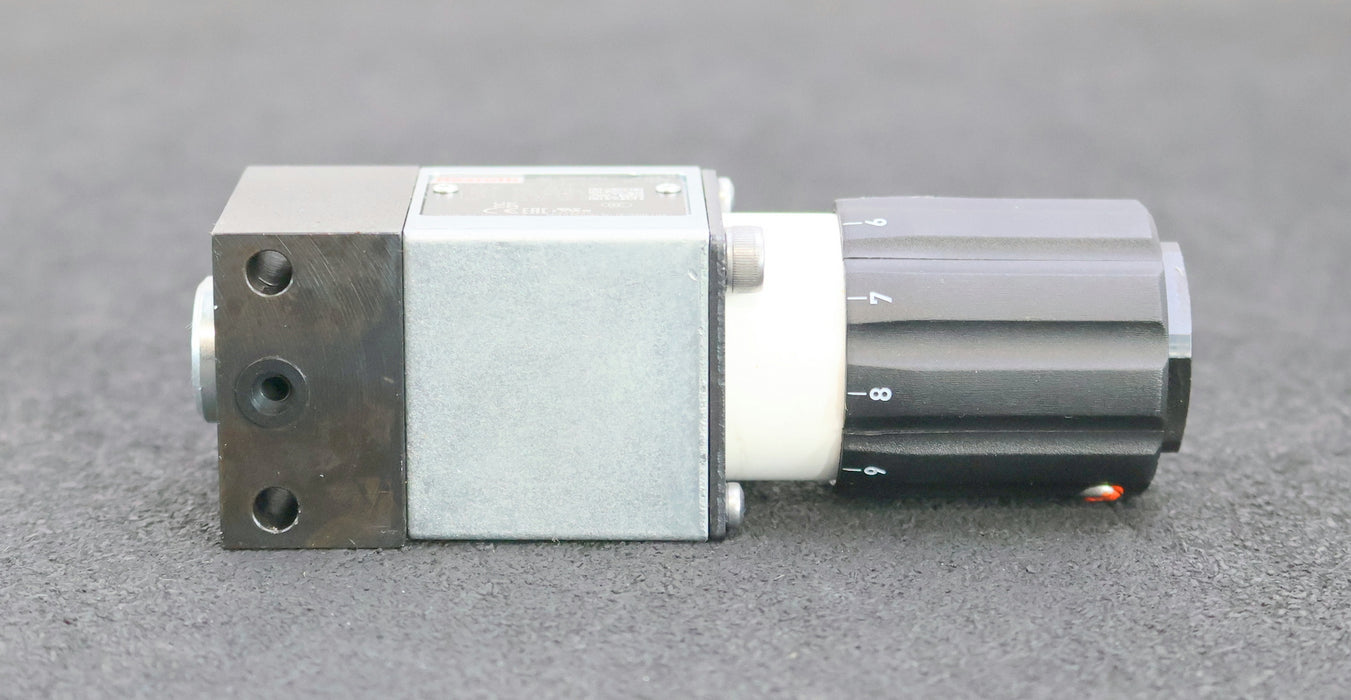 Bild des Artikels REXROTH-Druckschalter-HED8OP-20/100K14KS-MNR:-R901107997-mit-einem-Schlüssel