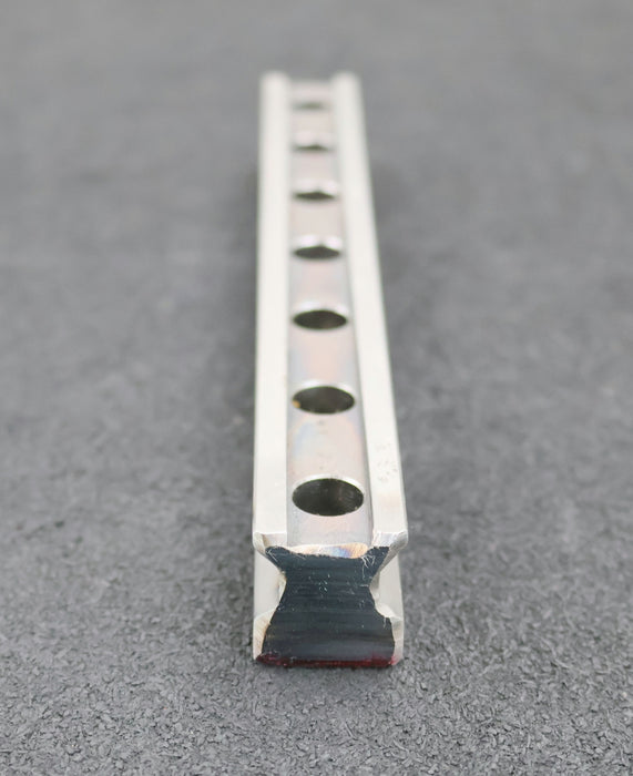 Bild des Artikels SCHNEEBERGER-Führungsschiene-MR25-C-G3-Y-26657-Länge-210mm-gebraucht